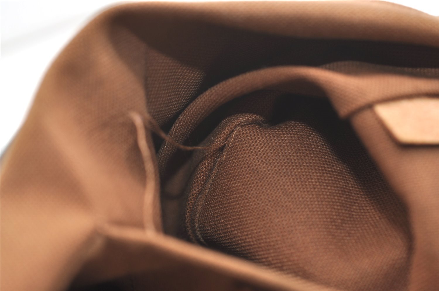 Authentic Louis Vuitton Monogram Odeon PM Shoulder Cross Bag M56390 LV 4132J