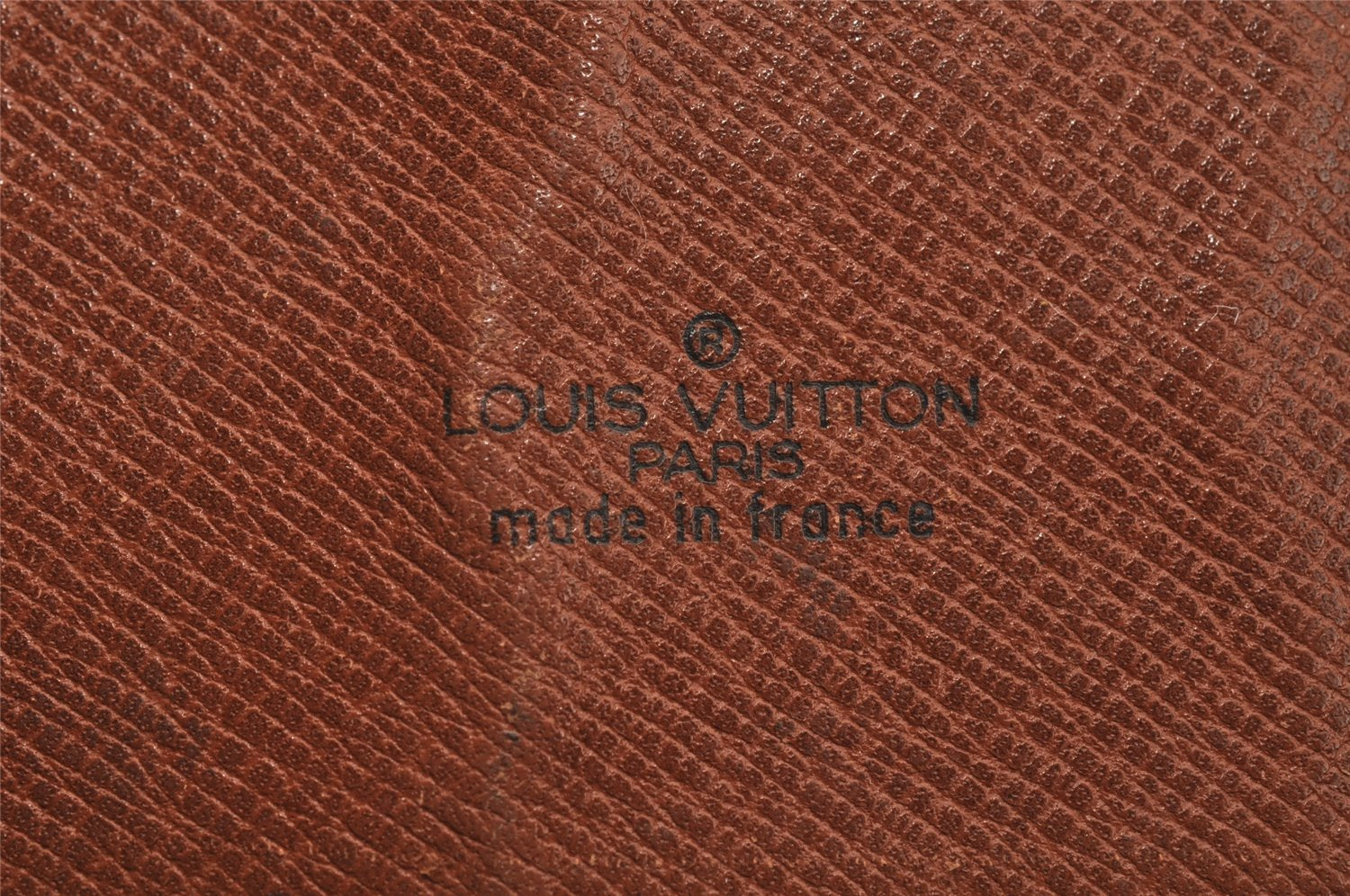 Authentic Louis Vuitton Monogram Saint Cloud GM M51242 Shoulder Cross Bag 4133J