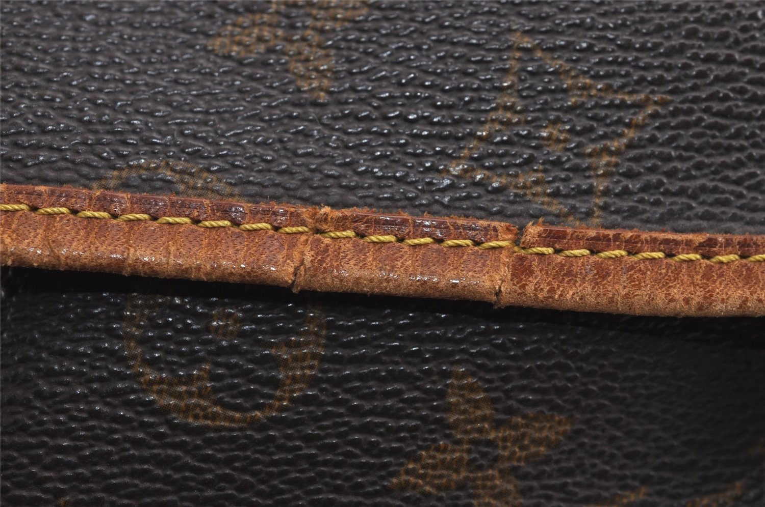 Authentic Louis Vuitton Monogram Saumur 35 Shoulder Cross Bag M42254 LV 4137J