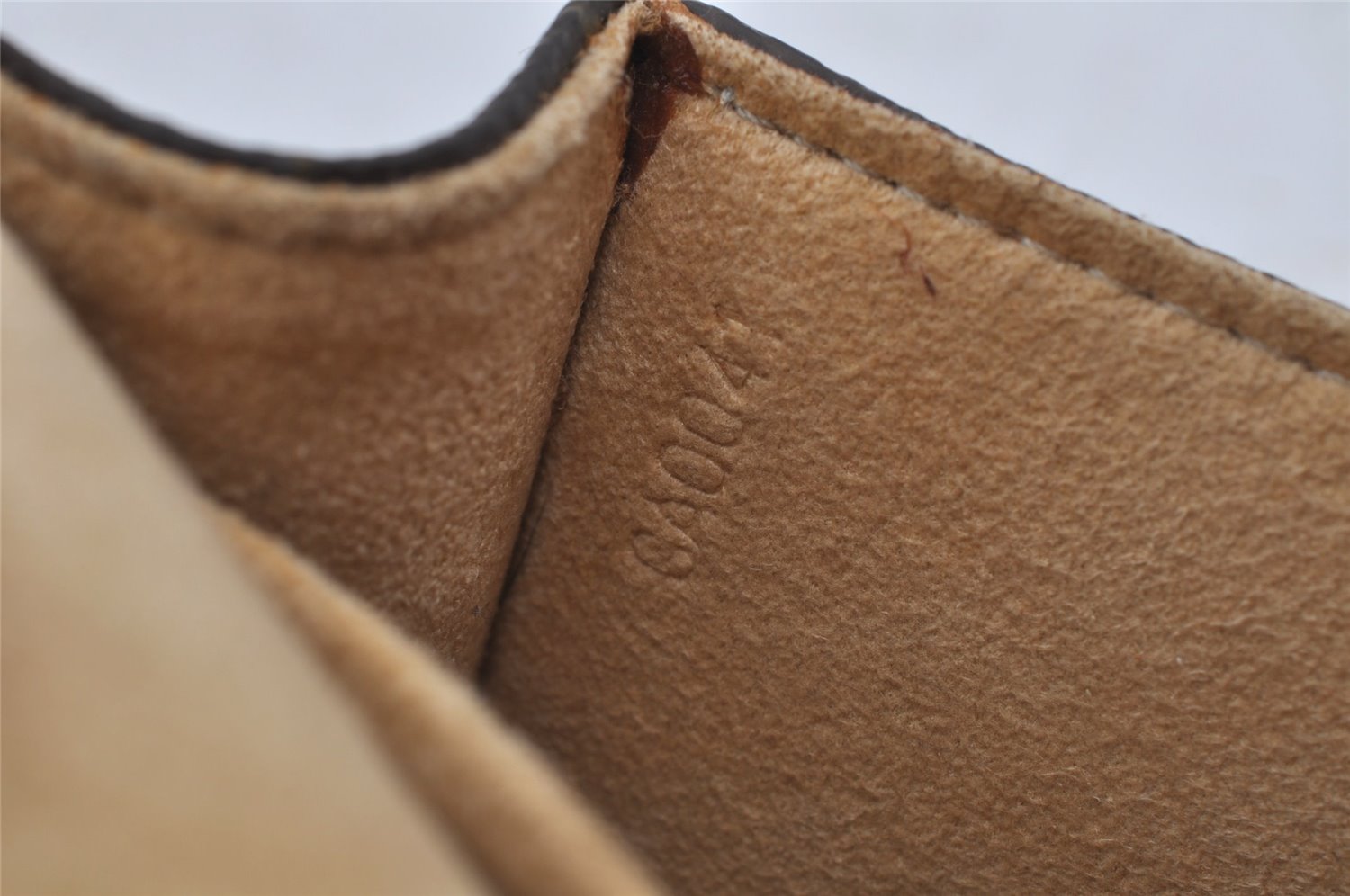 Authentic Louis Vuitton Monogram Pochette Twin GM Shoulder Bag M51852 LV 4140J