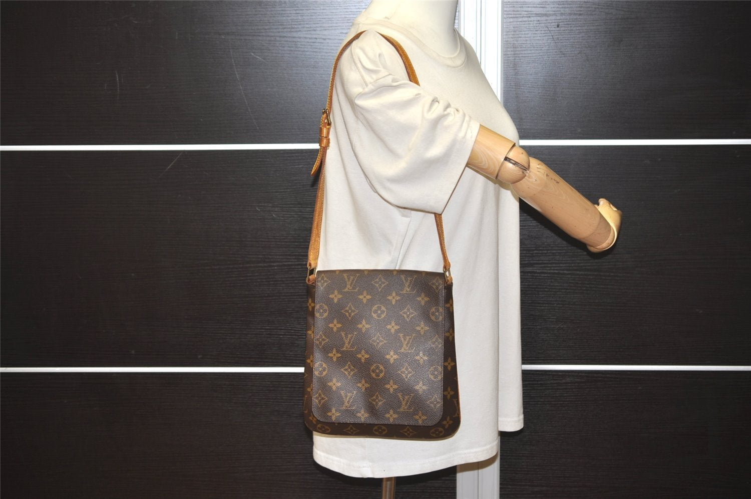 Authentic Louis Vuitton Monogram Musette Salsa Shoulder Bag M51387 LV 4141J