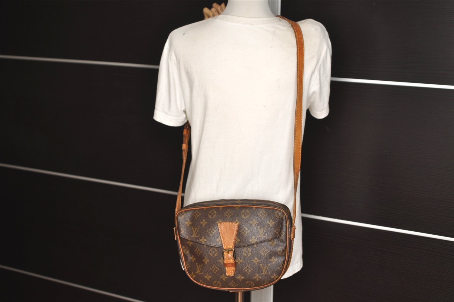 Authentic Louis Vuitton Monogram Jeune Fille MM M51226 Shoulder Bag Junk 4145J