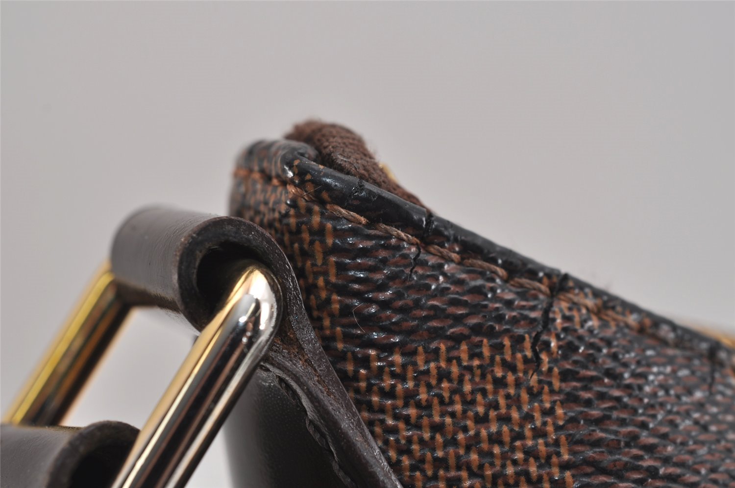 Authentic Louis Vuitton Damier Bloomsbury PM Shoulder Cross Bag N42251 LV 4147J