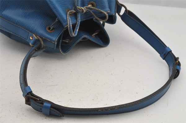 Authentic Louis Vuitton Epi Petit Noe Shoulder Drawstring Bag M44105 Blue 4148J