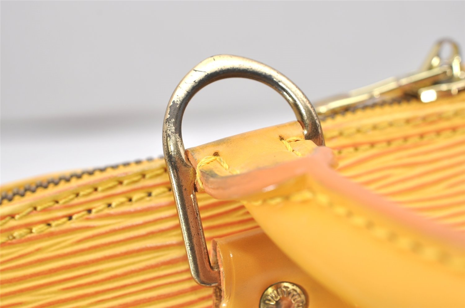 Authentic Louis Vuitton Epi Alma PM Hand Bag Yellow M52149 LV 4153K