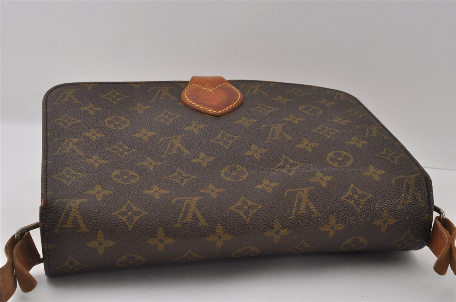 Authentic Louis Vuitton Monogram Cartouchiere GM Shoulder Bag Old Model 4154I