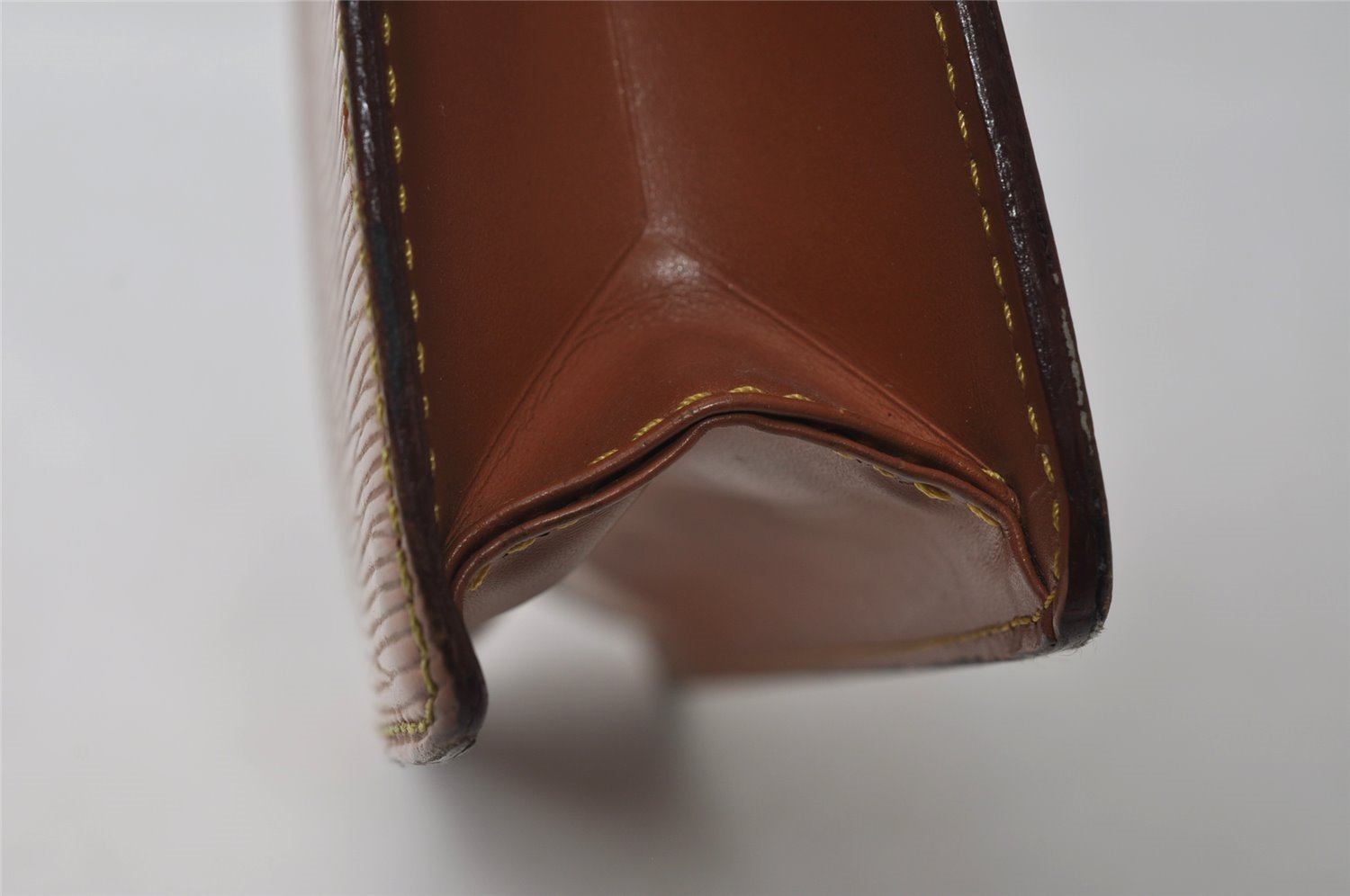 Authentic Louis Vuitton Epi Pochette Homme Clutch Hand Bag Brown M52528 LV 4157I