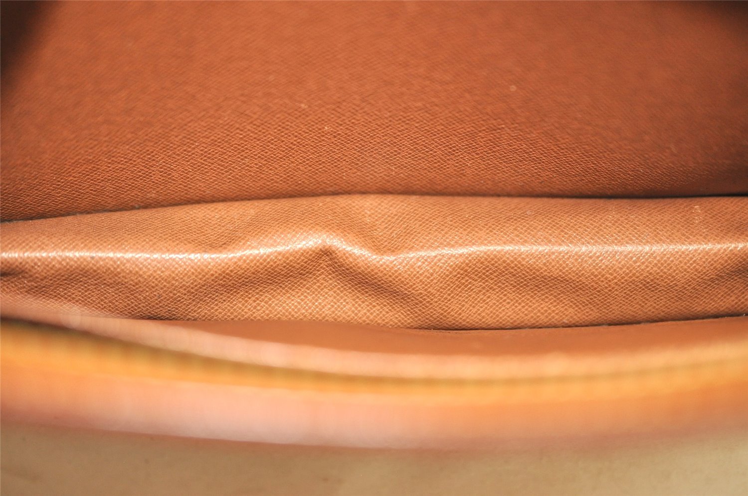 Authentic Louis Vuitton Epi Pochette Homme Clutch Hand Bag Brown M52528 LV 4157I