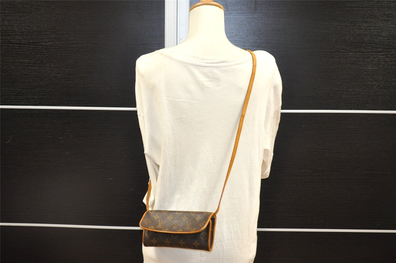 Authentic Louis Vuitton Monogram Pochette Twin PM Shoulder Bag M51854 Junk 4158I