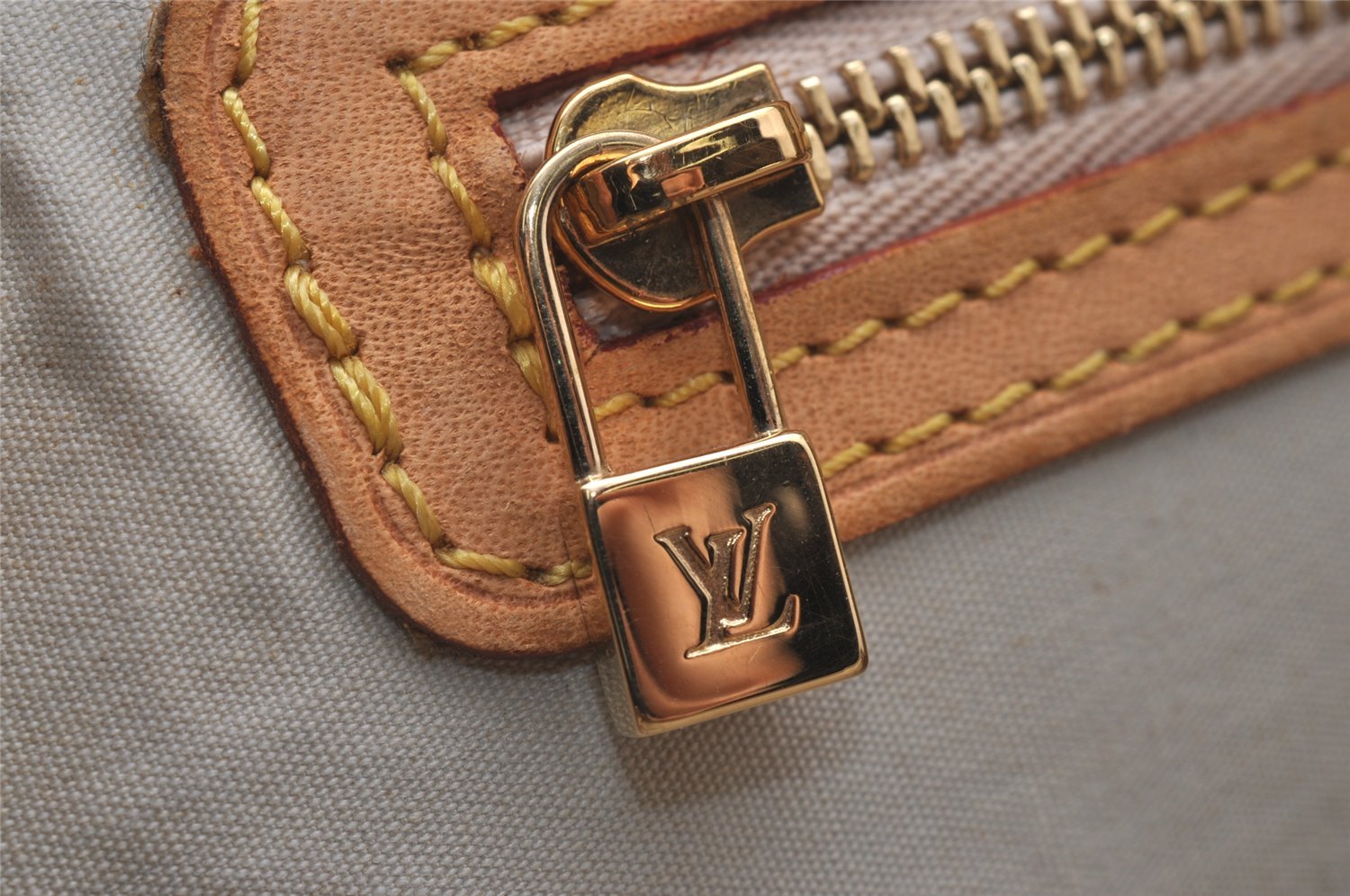 Authentic Louis Vuitton Monogram Mini Marie Shoulder Bag Blue M92003 Junk 4161I