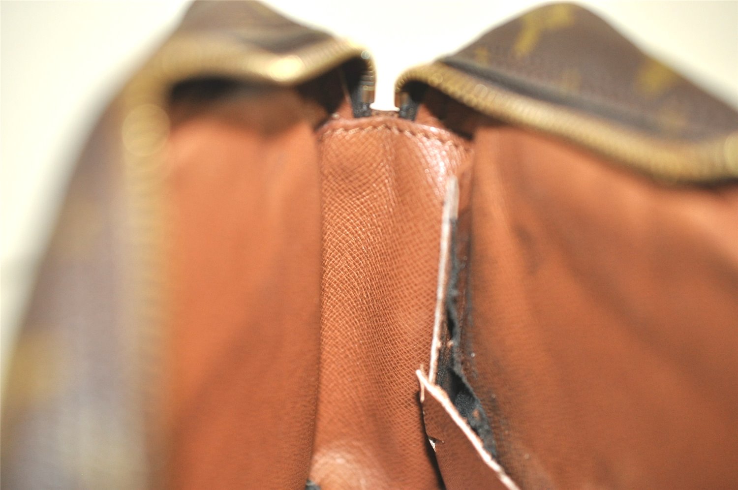 Authentic Louis Vuitton Monogram Compiegne 23 Clutch Hand Bag M51847 LV 4162K