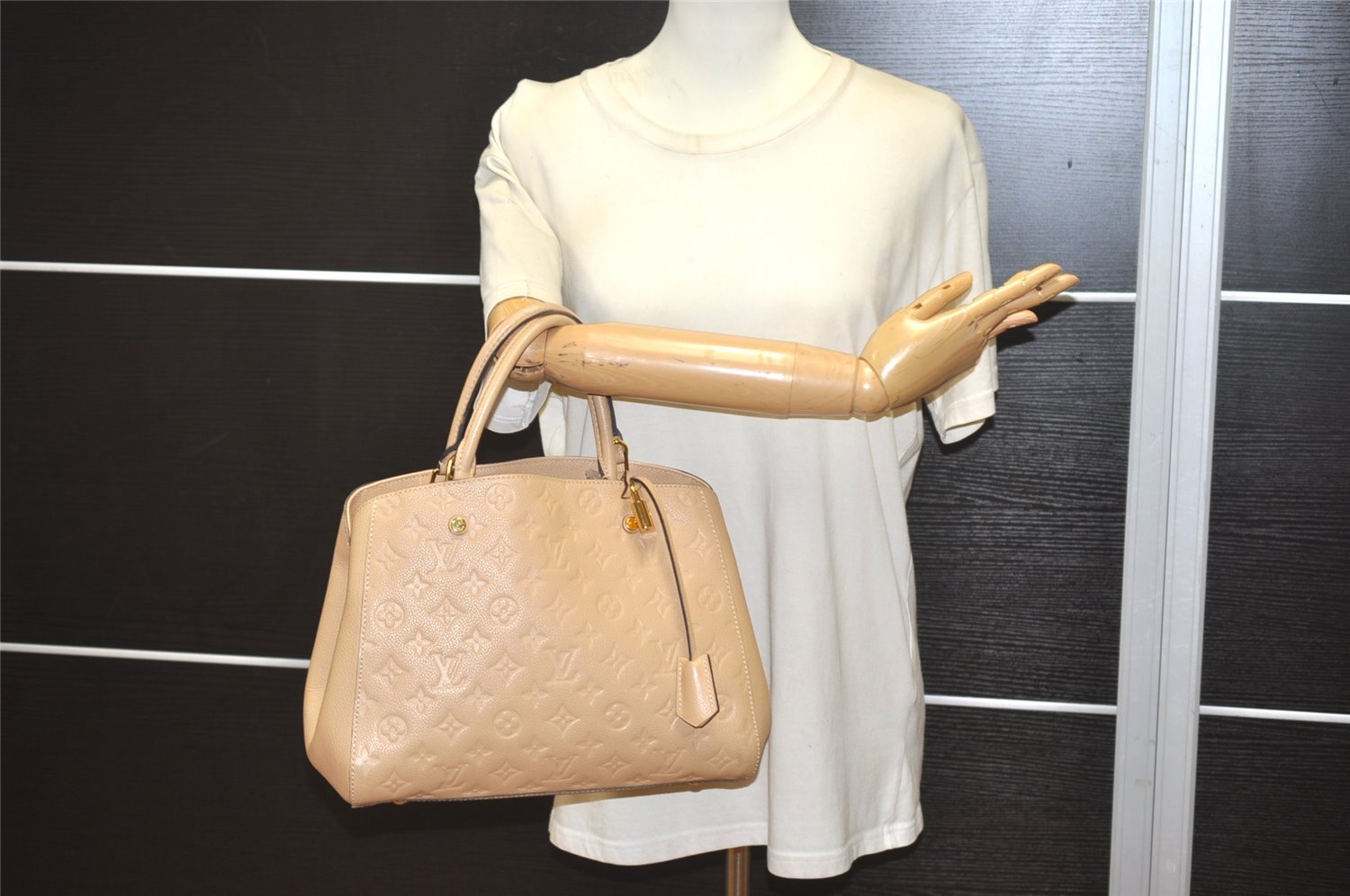 Auth Louis Vuitton Monogram Empreinte Montaigne MM 2Way Hand Bag Beige LV 4163J