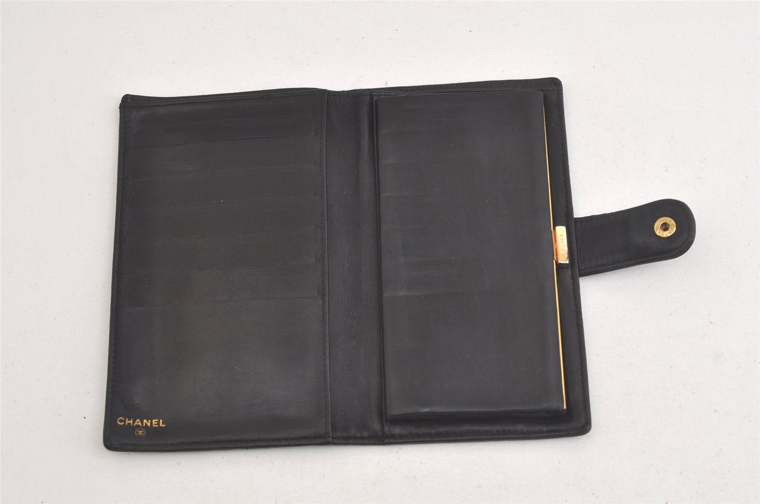 Authentic CHANEL Caviar Skin CC Logo Long Bifold Wallet Purse Black 4163K