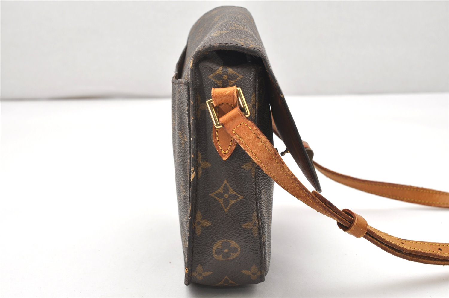 Authentic Louis Vuitton Monogram Saint Cloud MM M51243 Shoulder Cross Bag 4164K