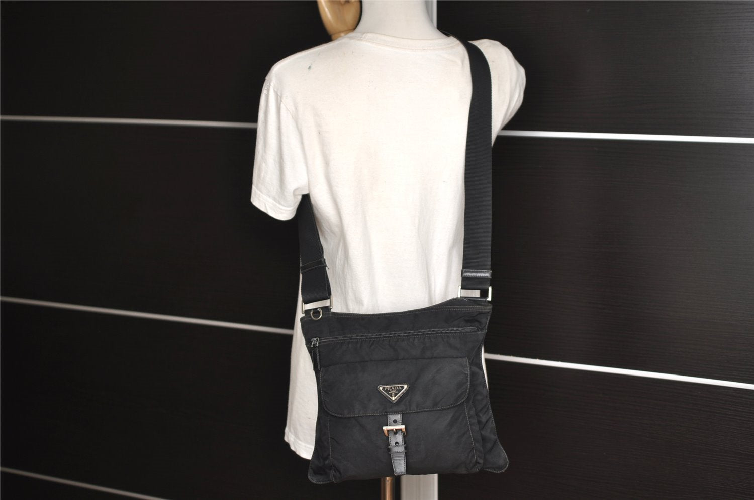 Authentic PRADA Vela Nylon Tessuto Leather Shoulder Cross Bag BT0573 Black 4165J