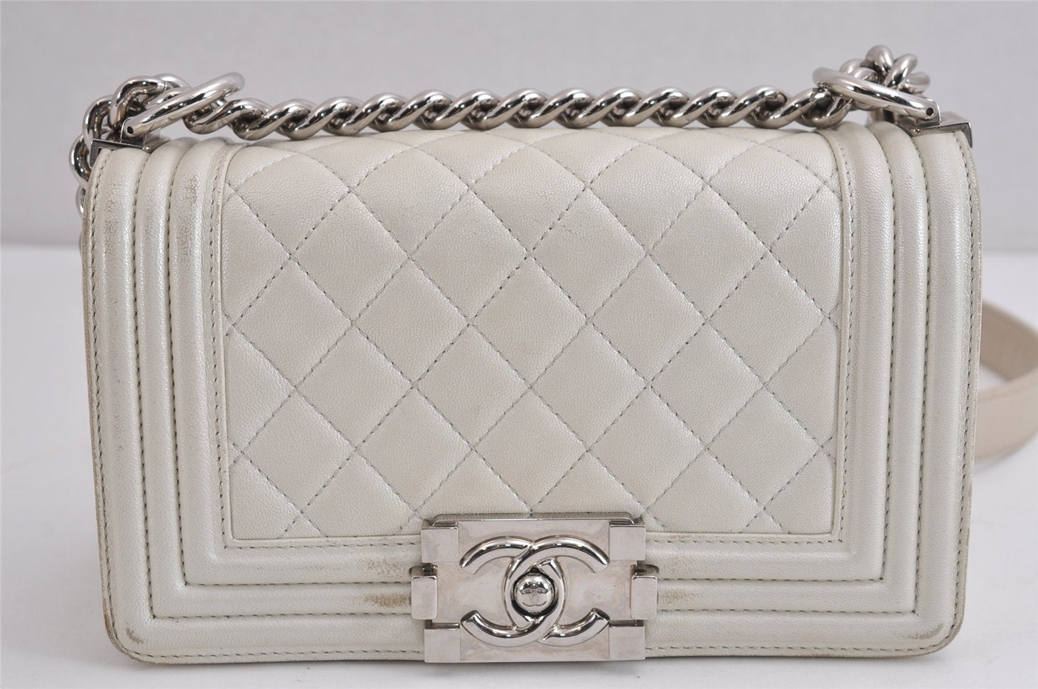 Authentic CHANEL BOY CHANEL Calf Skin Matelasse CC Shoulder Bag White 4170J