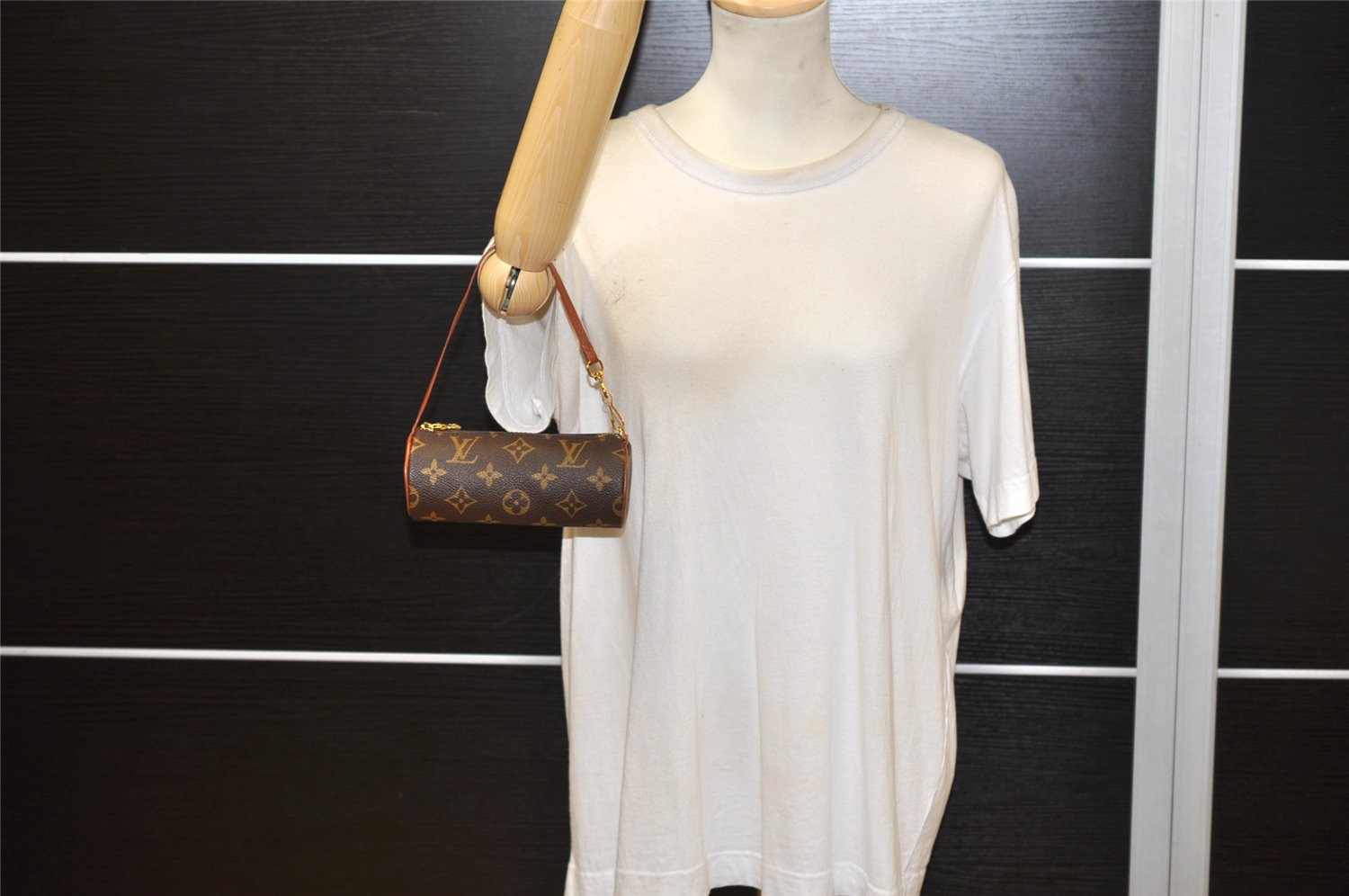 Authentic Louis Vuitton Monogram Papillon Pouch Old Model LV 4174K