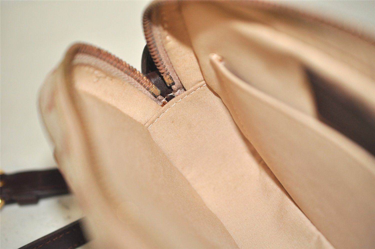 Auth Louis Vuitton Monogram Mini Juliet MM Shoulder Cross Bag M92219 Pink 4178J