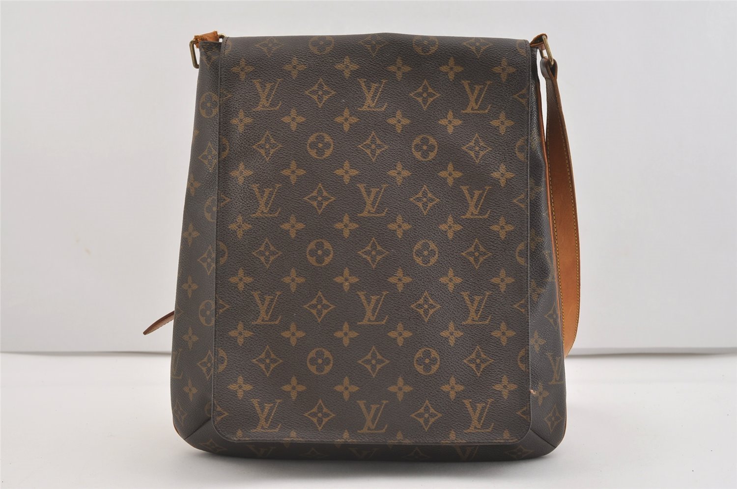 Authentic Louis Vuitton Monogram Musette Shoulder Cross Body Bag M51256 LV 4187J
