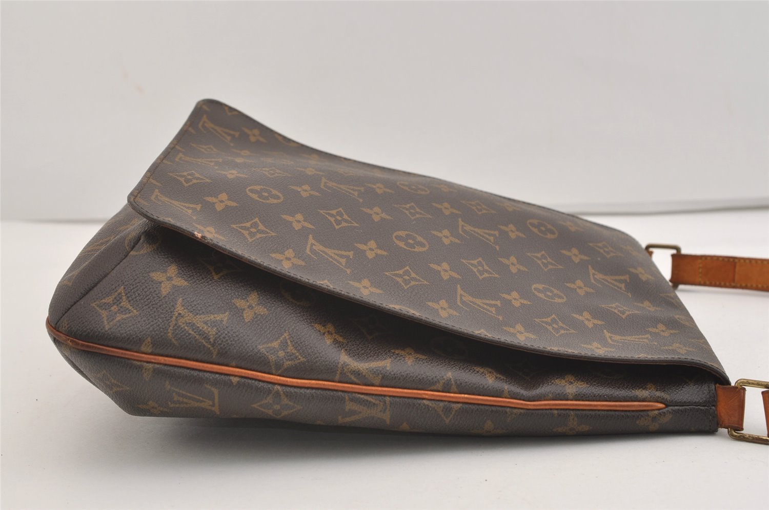 Authentic Louis Vuitton Monogram Musette Shoulder Cross Body Bag M51256 LV 4187J