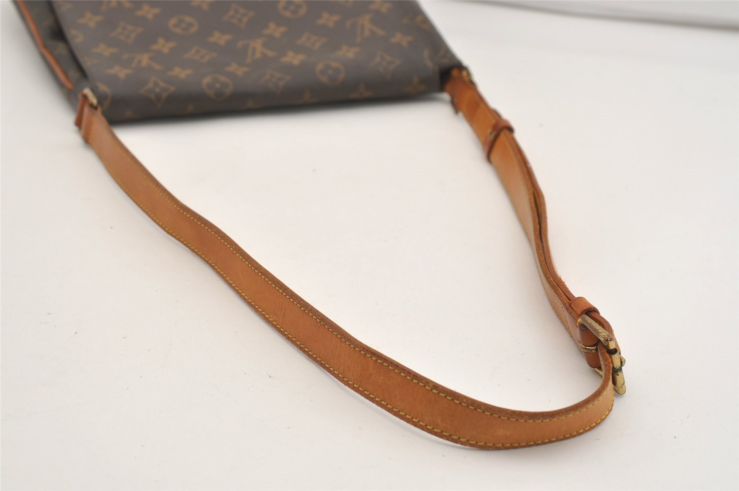 Authentic Louis Vuitton Monogram Musette Shoulder Cross Body Bag M51256 LV 4187J
