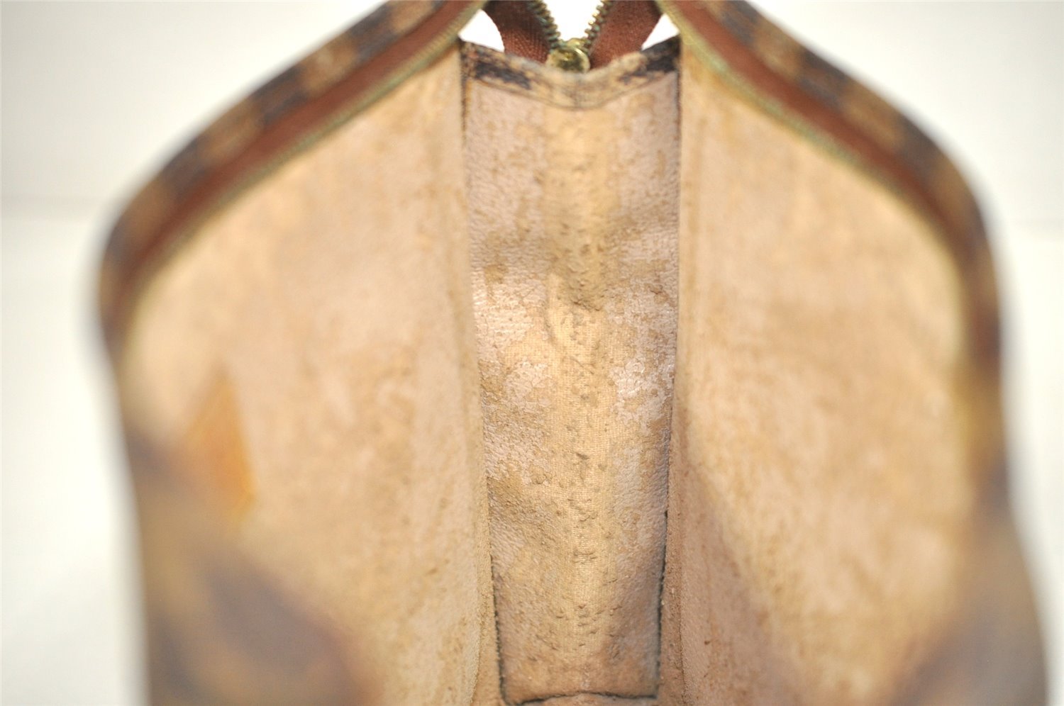 Auth Louis Vuitton Damier Poche Toilette 26 Cosmetic Pouch N47543 Junk 4190J