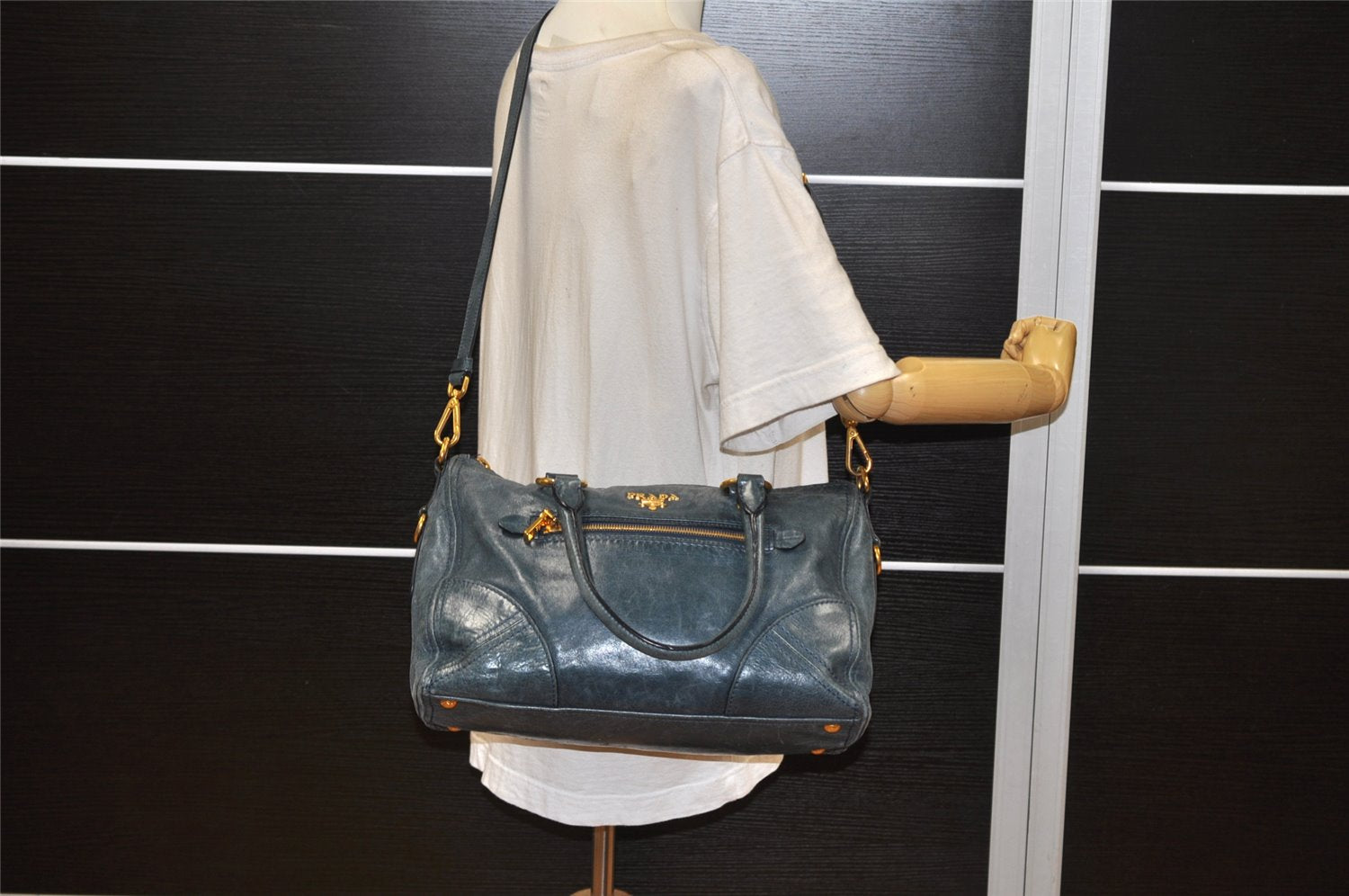 Authentic PRADA Leather Nappa 2Way Shoulder Hand Bag Blue 4190K