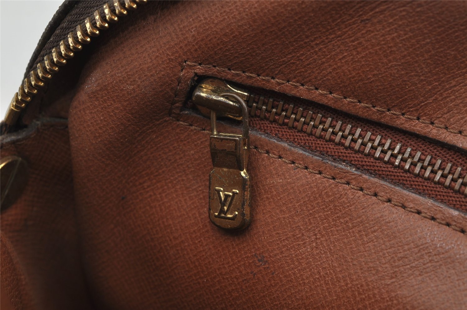 Authentic Louis Vuitton Monogram Marly Dragonne GM M51825 Clutch Hand Bag 4191I