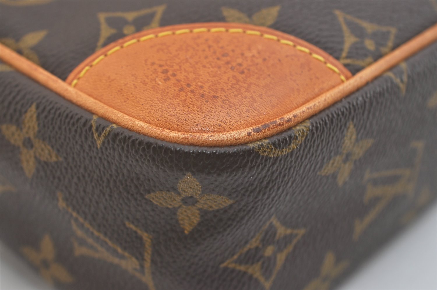 Authentic Louis Vuitton Monogram Compiegne 28 Clutch Hand Bag M51845 LV 4192J