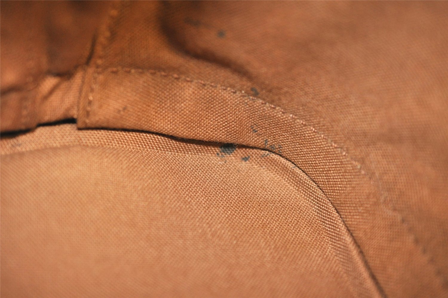 Authentic Louis Vuitton Monogram Alma Hand Bag Purse M51130 LV 4193J