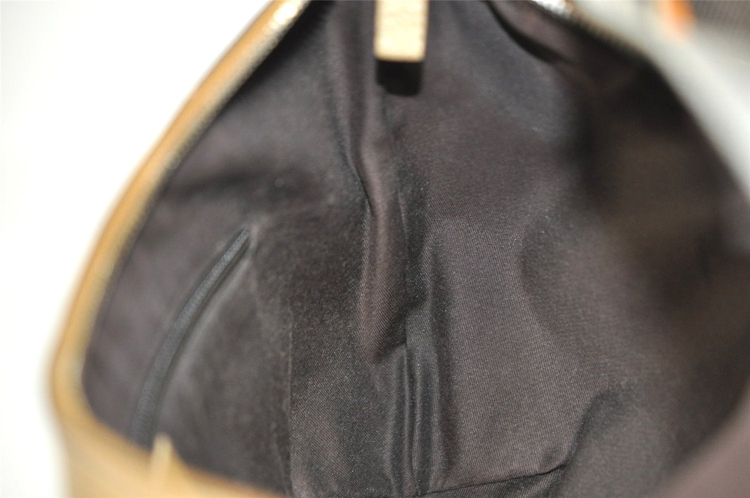 Authentic GUCCI GG Crystal Shoulder Cross Body Bag PVC Leather 181092 Gold 4201I