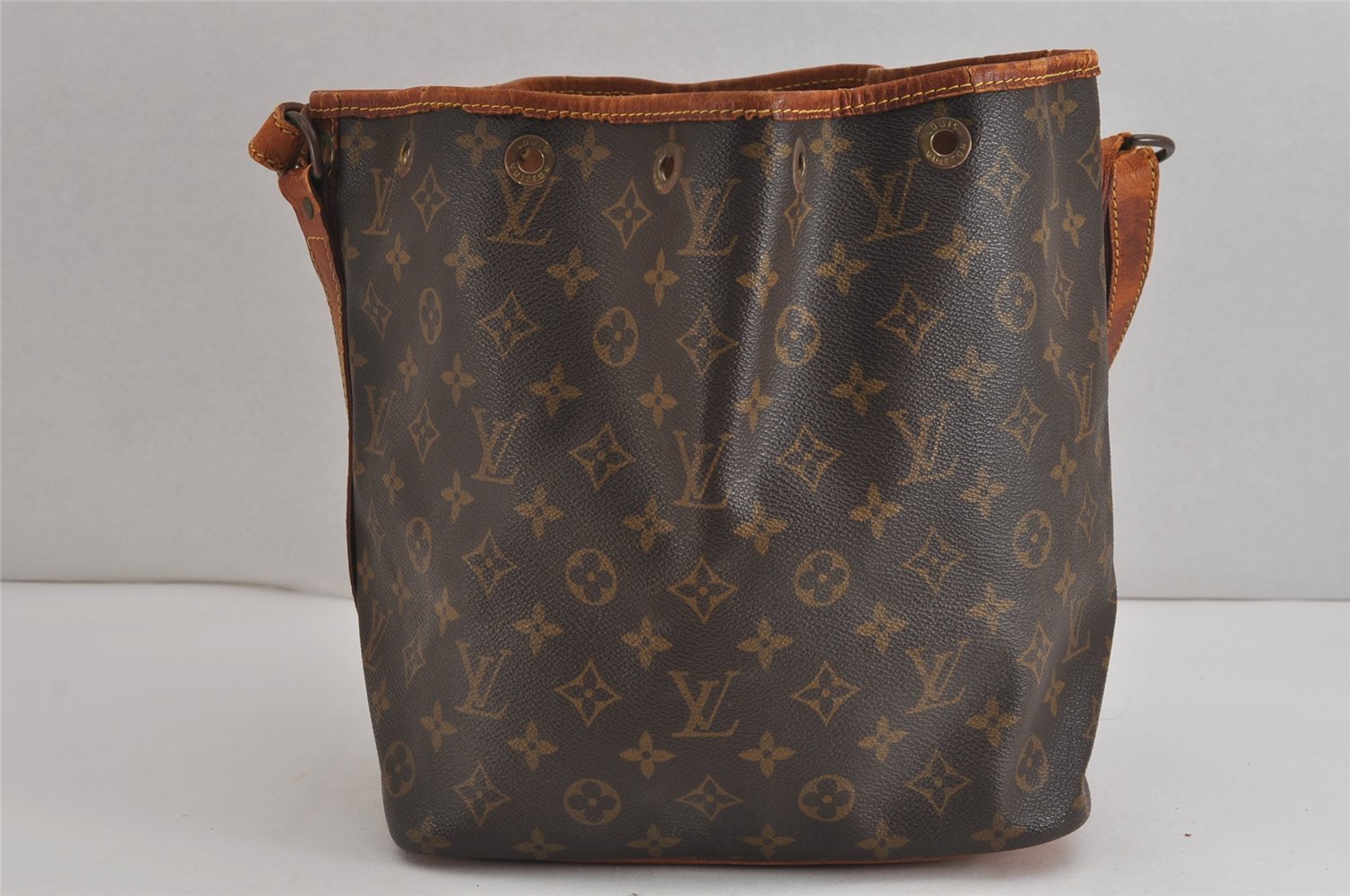 Authentic Louis Vuitton Monogram Petit Noe M42226 Shoulder Drawstring Bag 4203J