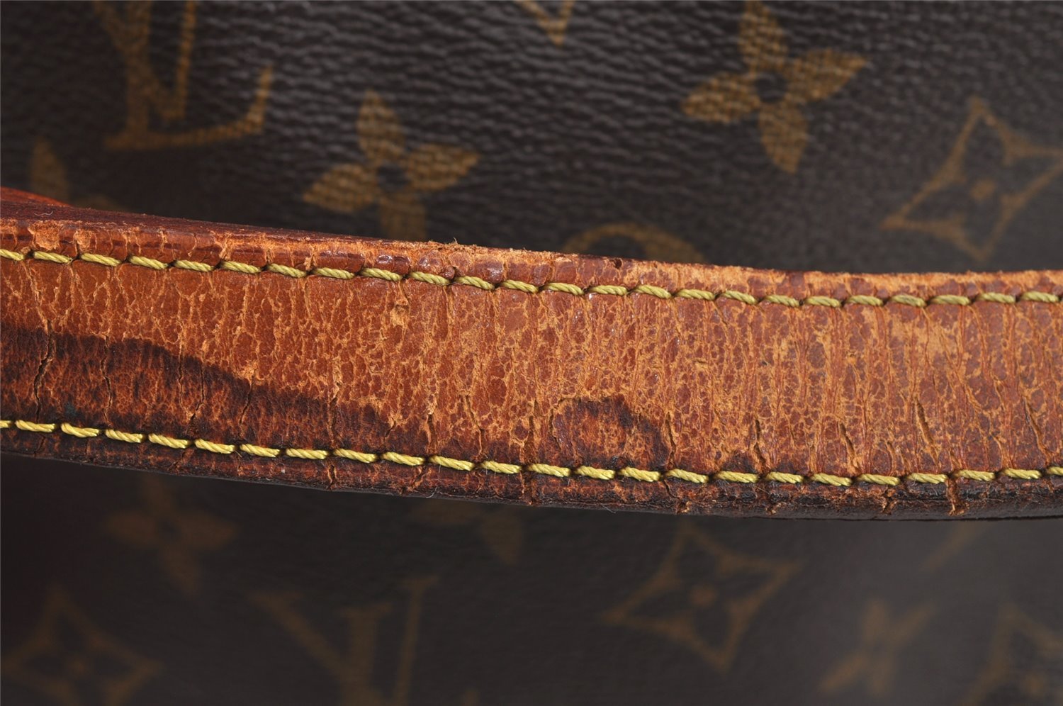 Authentic Louis Vuitton Monogram Petit Noe M42226 Shoulder Drawstring Bag 4203J