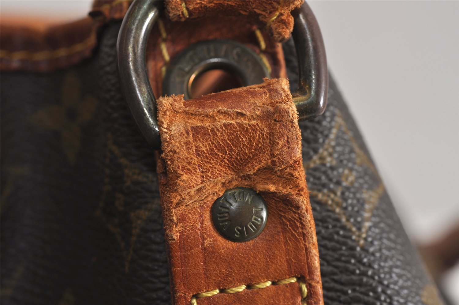 Authentic Louis Vuitton Monogram Petit Noe M42226 Shoulder Drawstring Bag 4203J