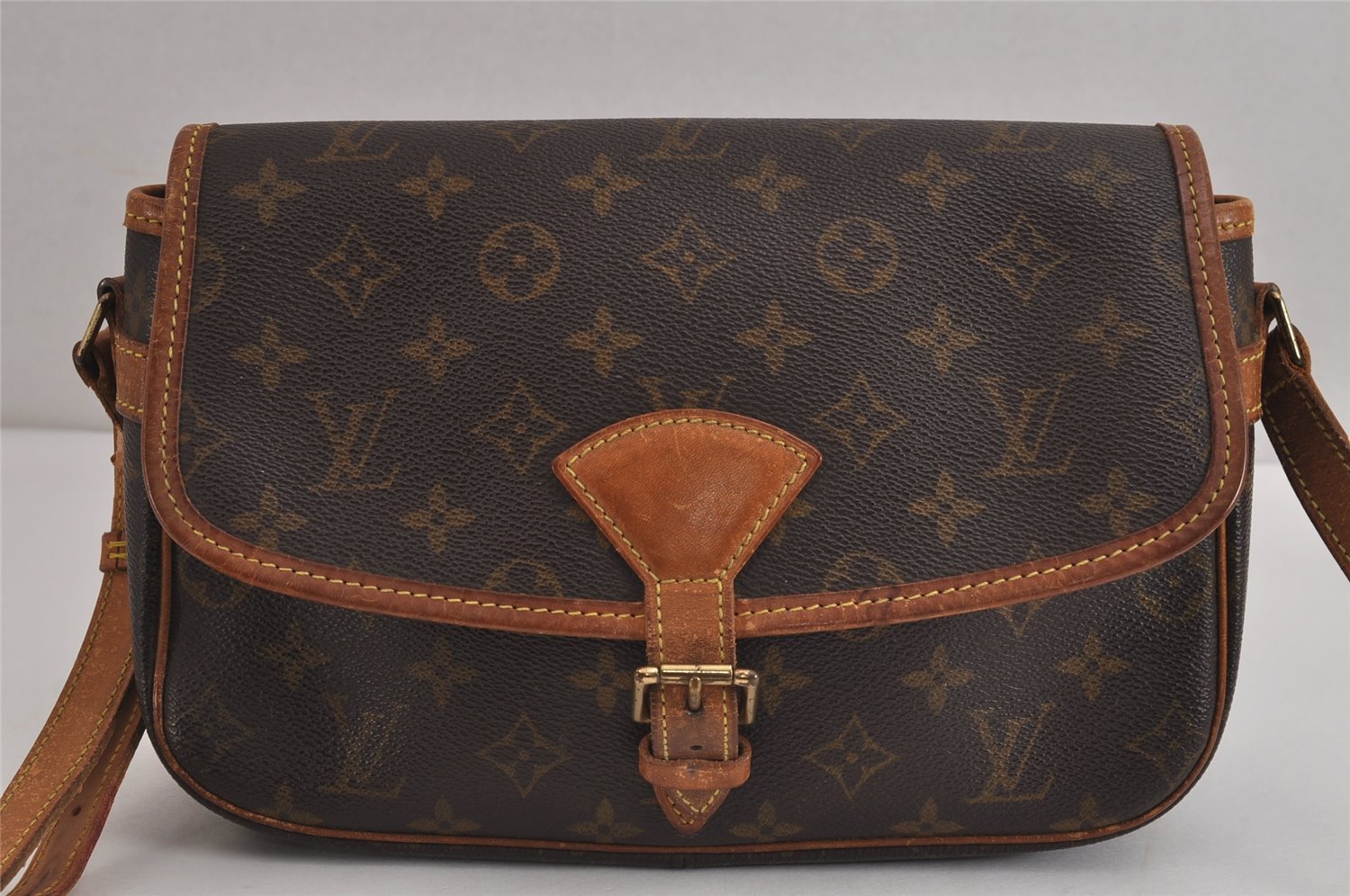 Authentic Louis Vuitton Monogram Sologne Shoulder Cross Body Bag M42250 LV 4204J