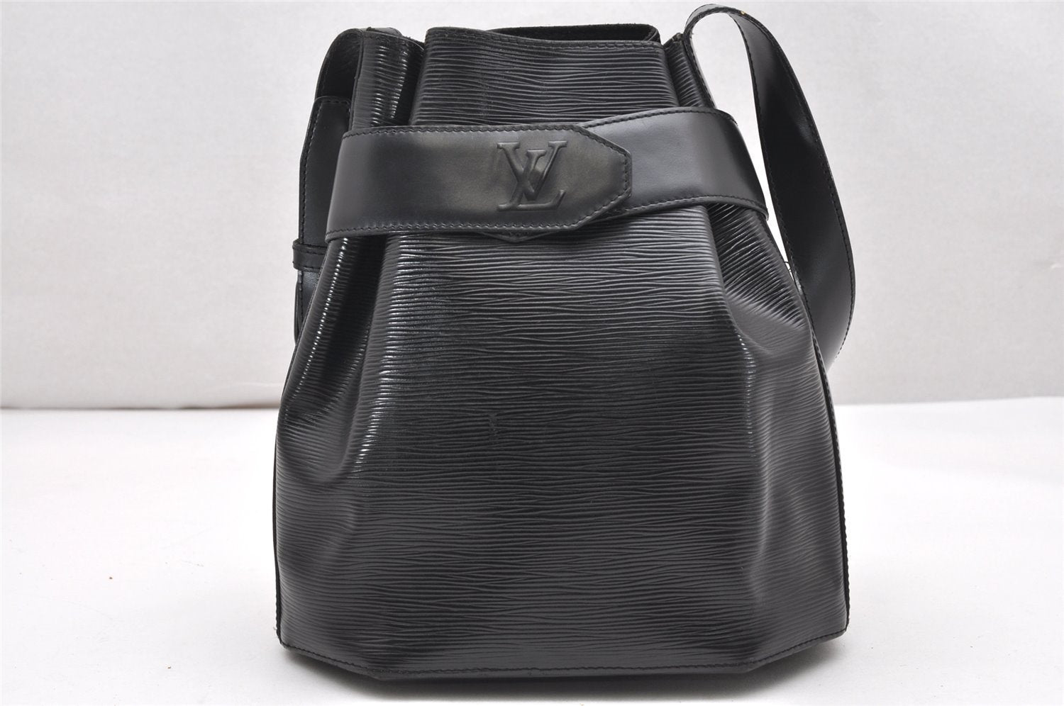 Auth Louis Vuitton Epi Sac De Paule PM Shoulder Cross Bag Black M80157 LV 4204K