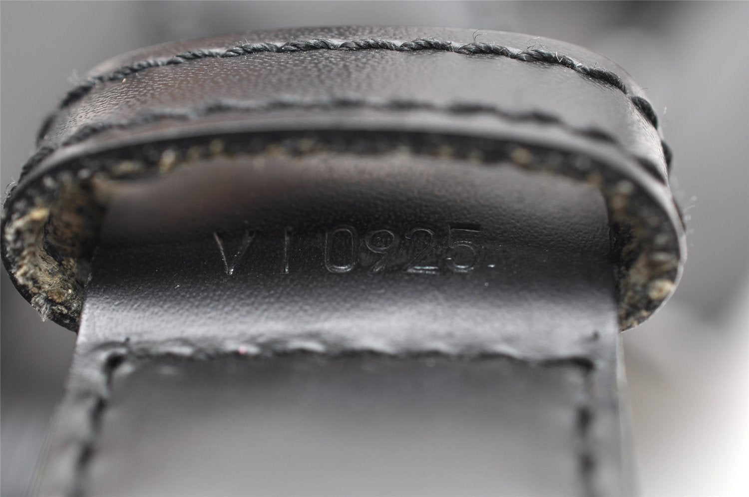 Auth Louis Vuitton Epi Sac De Paule PM Shoulder Cross Bag Black M80157 LV 4204K