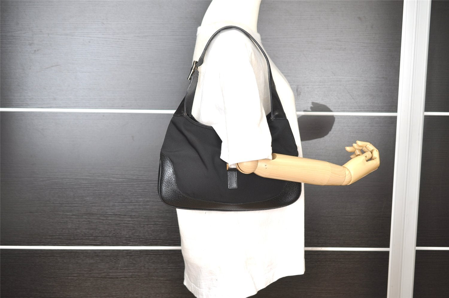 Authentic GUCCI Jackie Shoulder Hand Bag Purse Nylon Leather 0013306 Black 4206I