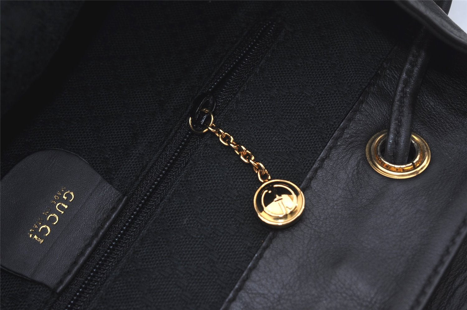 Authentic GUCCI Vintage Bamboo Drawstring Backpack Purse Leather Black 4207J