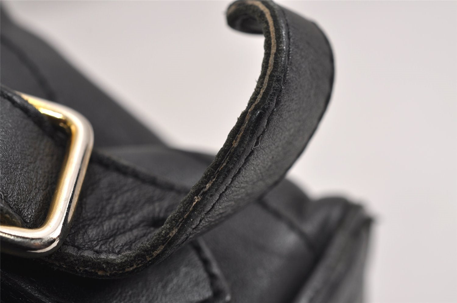 Authentic GUCCI Vintage Bamboo Drawstring Backpack Purse Leather Black 4216J