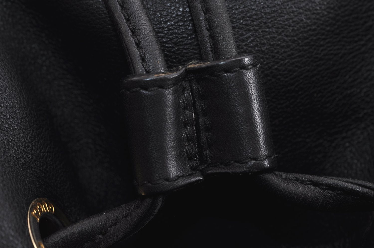 Authentic GUCCI Vintage Bamboo Drawstring Backpack Purse Leather Black 4216J