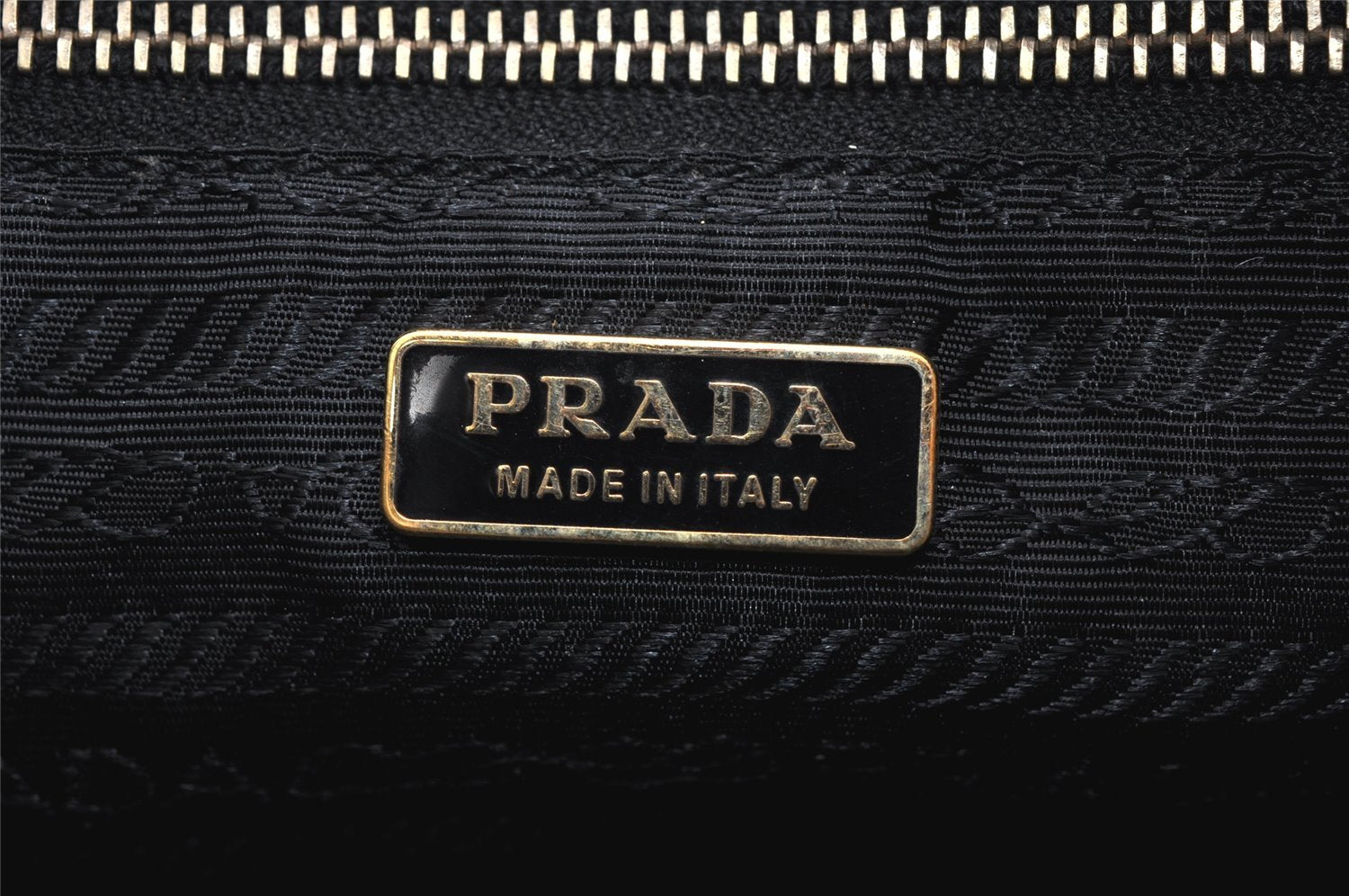 Authentic PRADA Nylon Tessuto Saffiano Leather Shoulder Bag BT0050 Black 4216K