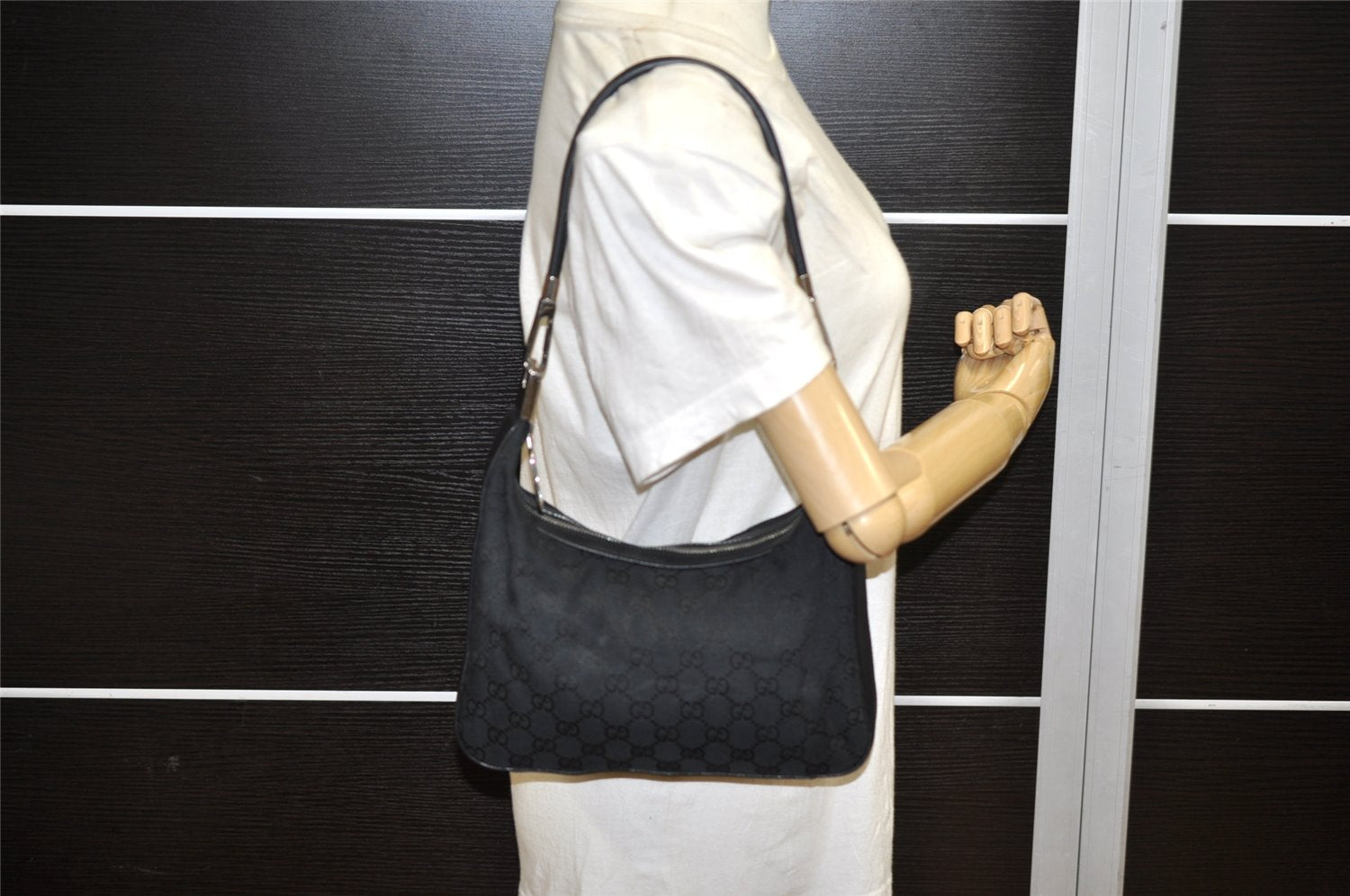 Authentic GUCCI Shoulder Hand Bag Purse GG Canvas Leather 0013812 Black 4219K