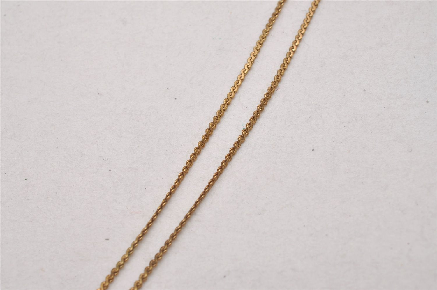 Authentic Christian Dior Gold Tone Chain Pendant Necklace CD 4221I