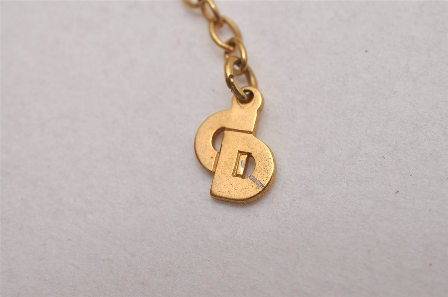 Authentic Christian Dior Gold Tone Chain Pendant Necklace CD 4221I