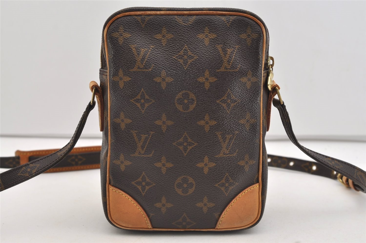 Authentic Louis Vuitton Monogram Amazone Shoulder Cross Body Bag M45236 LV 4221J