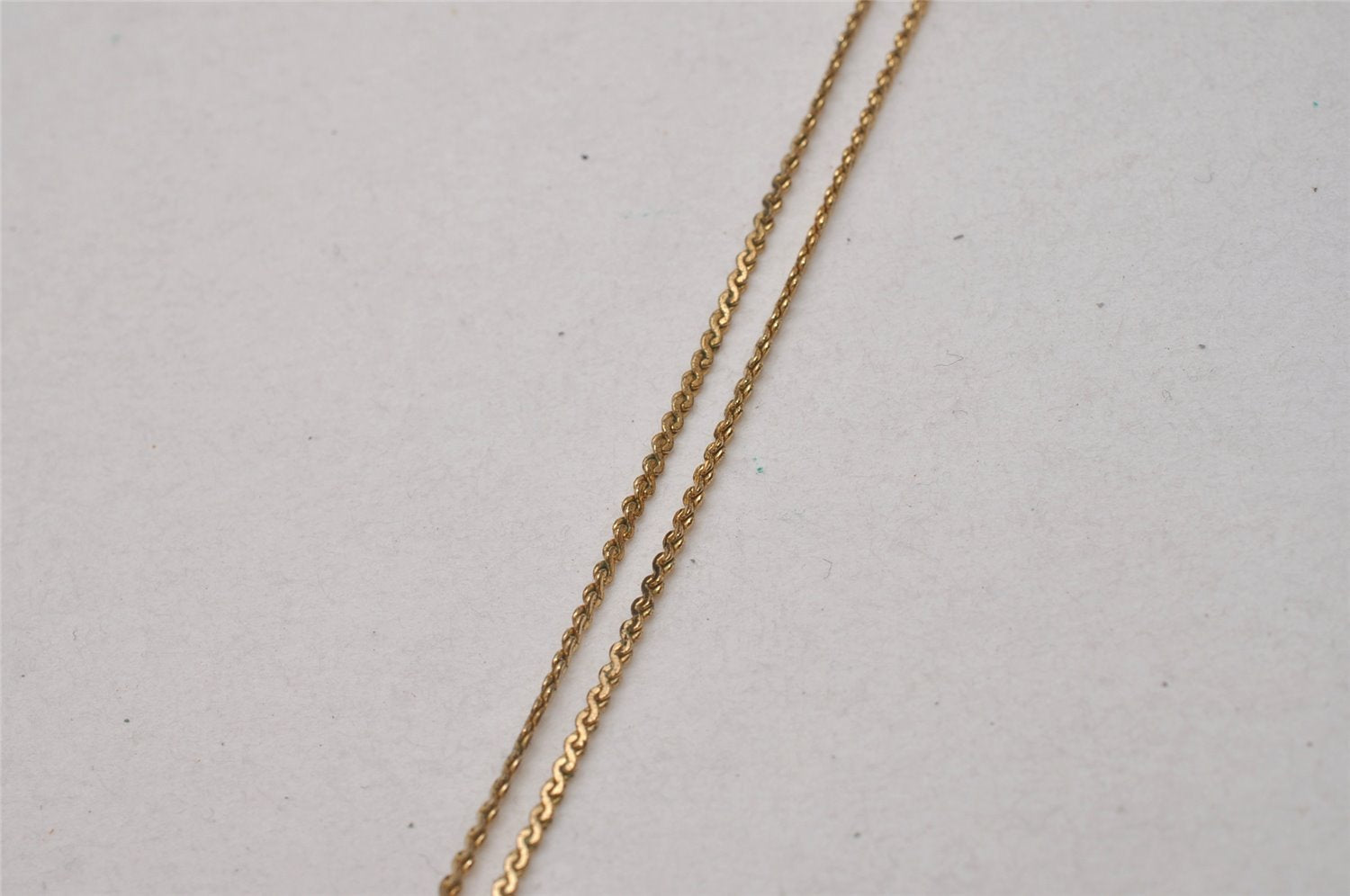 Authentic Christian Dior Gold Tone Rhinestone Chain Pendant Necklace CD 4222I