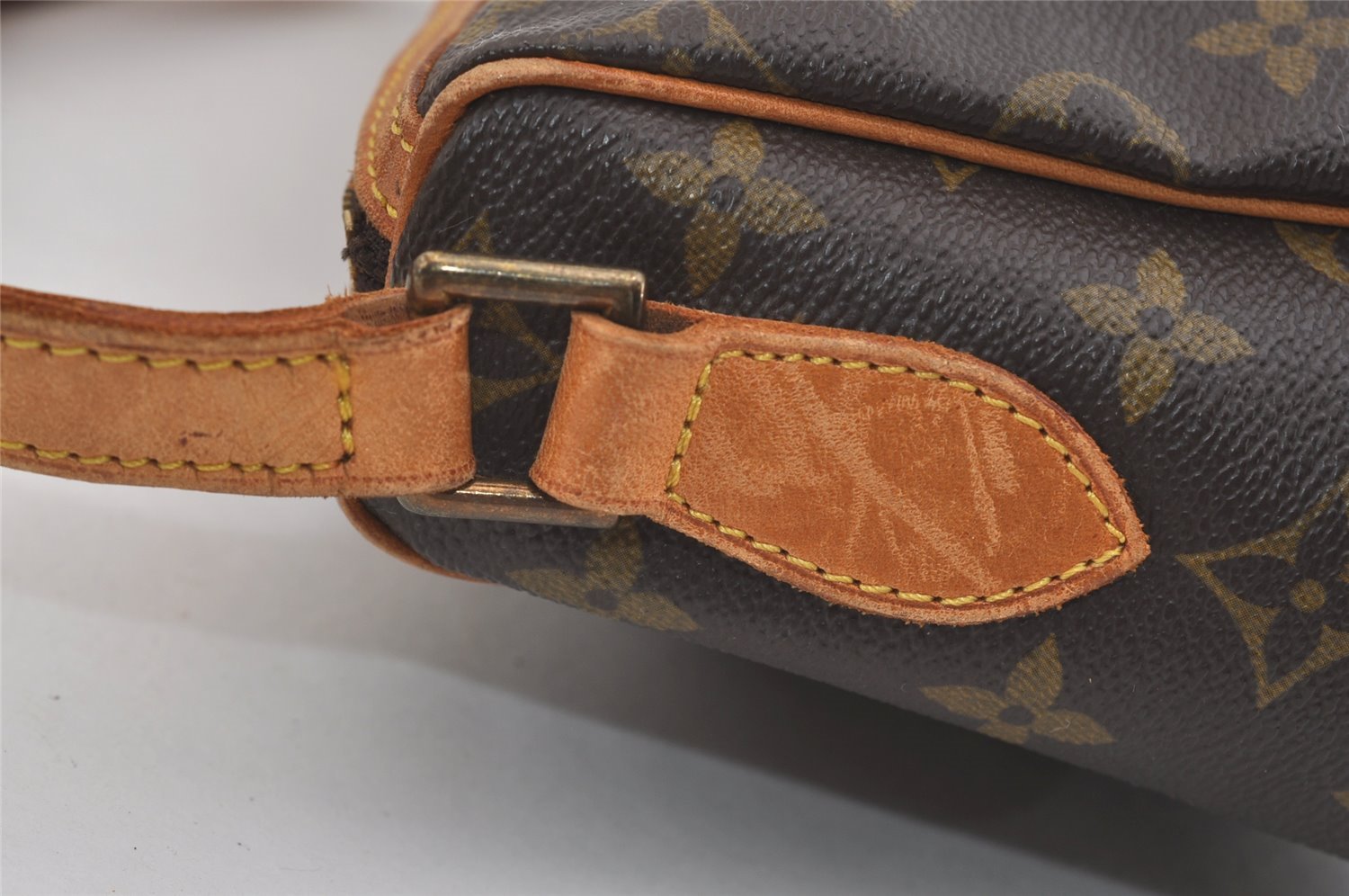 Authentic Louis Vuitton Monogram Tulleries PM Shoulder Cross Bag Old Model 4222J