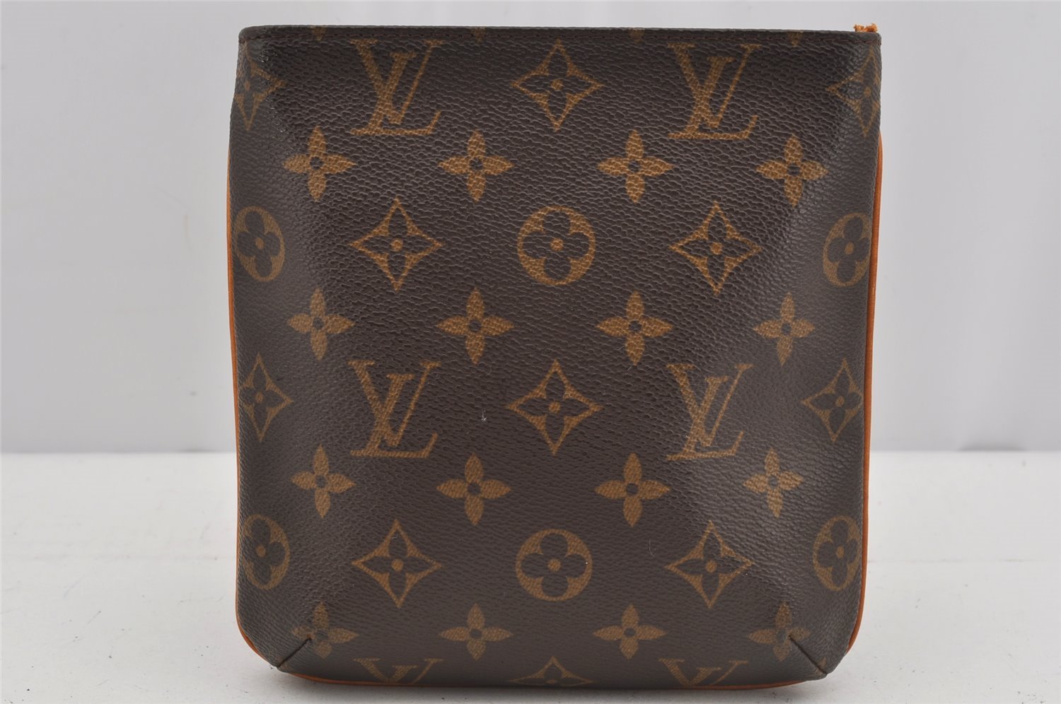 Authentic Louis Vuitton Monogram Partition Clutch Hand Bag Purse M51901 LV 4229J