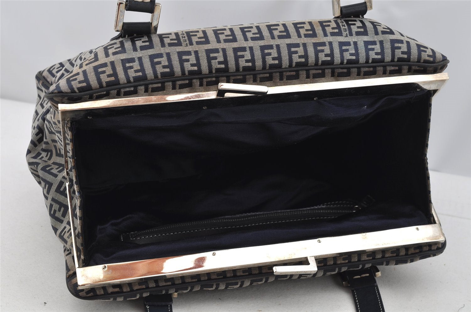 Authentic FENDI Zucchino Shoulder Hand Bag Canvas Leather Navy Blue 4230I